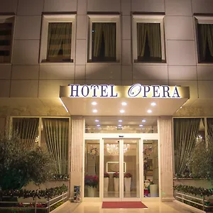 Hotel Opera ****